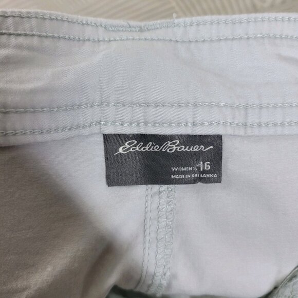 NEW Eddie Bauer Shorts Size 16 Chino Shorts Pockets Womens Very Light Blue - Picture 5 of 6